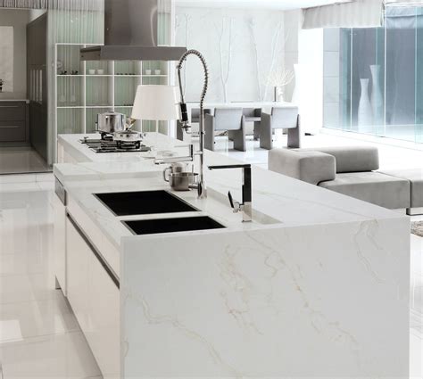 lucciare quartz countertop.